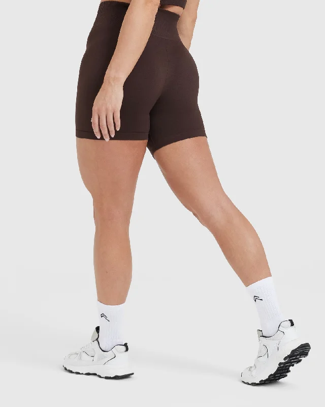 Classic Seamless 2.0 Mid Shorts | 70% Cocoa Marl