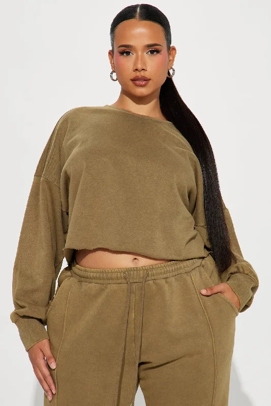 Chill Out Lounge Sweatshirt - Olive