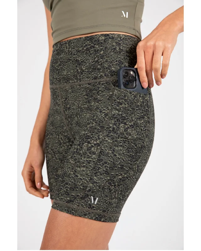 Marlow Pace Vapour Short - Olive Textured Print