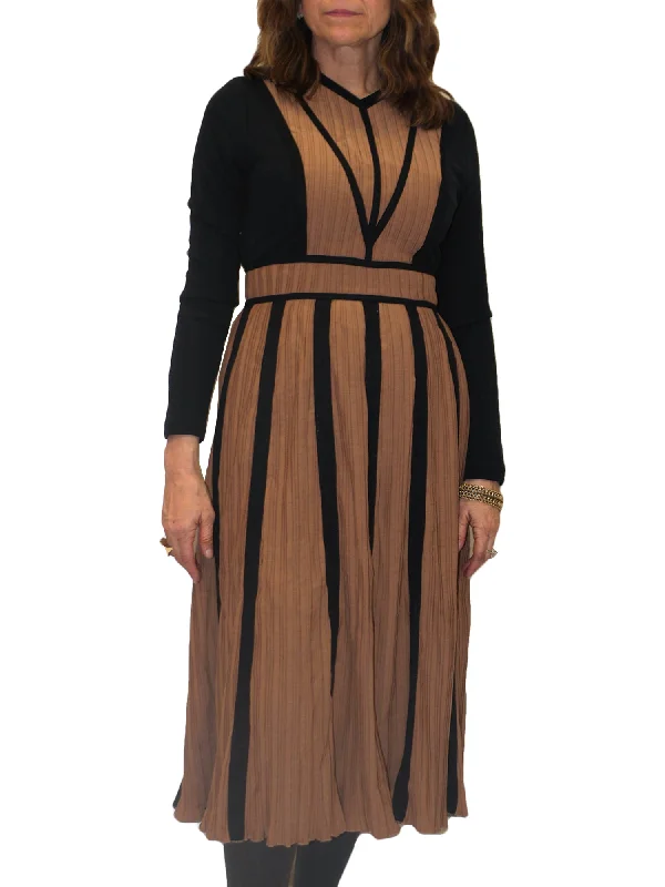 Ari Pleated Long Sleeve Dress