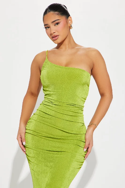 Aleyna Slinky Maxi Dress - Lime