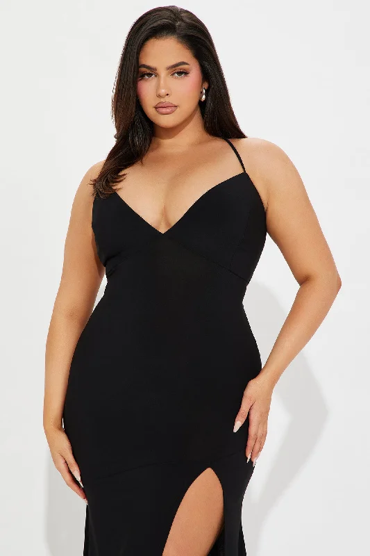 Leaping Into To You Maxi Dress - Black