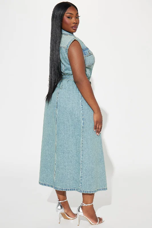 Tennessee Denim Maxi Dress - Light Wash