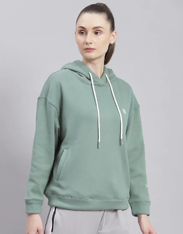 Women Green Solid Hooded Full Sleeve Sweatshirt